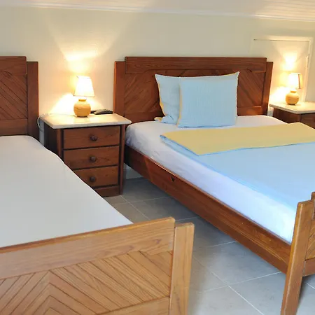 Gasthof Residencia Agua De Madeiros