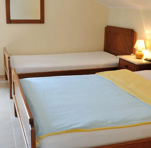 Pensión Residencia Agua De Madeiros