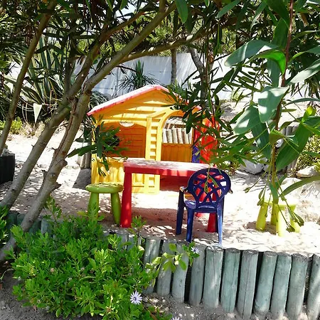 Guest house Residencia Agua De Madeiros