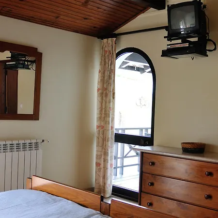 Πανσιόν Residencia Agua De Madeiros